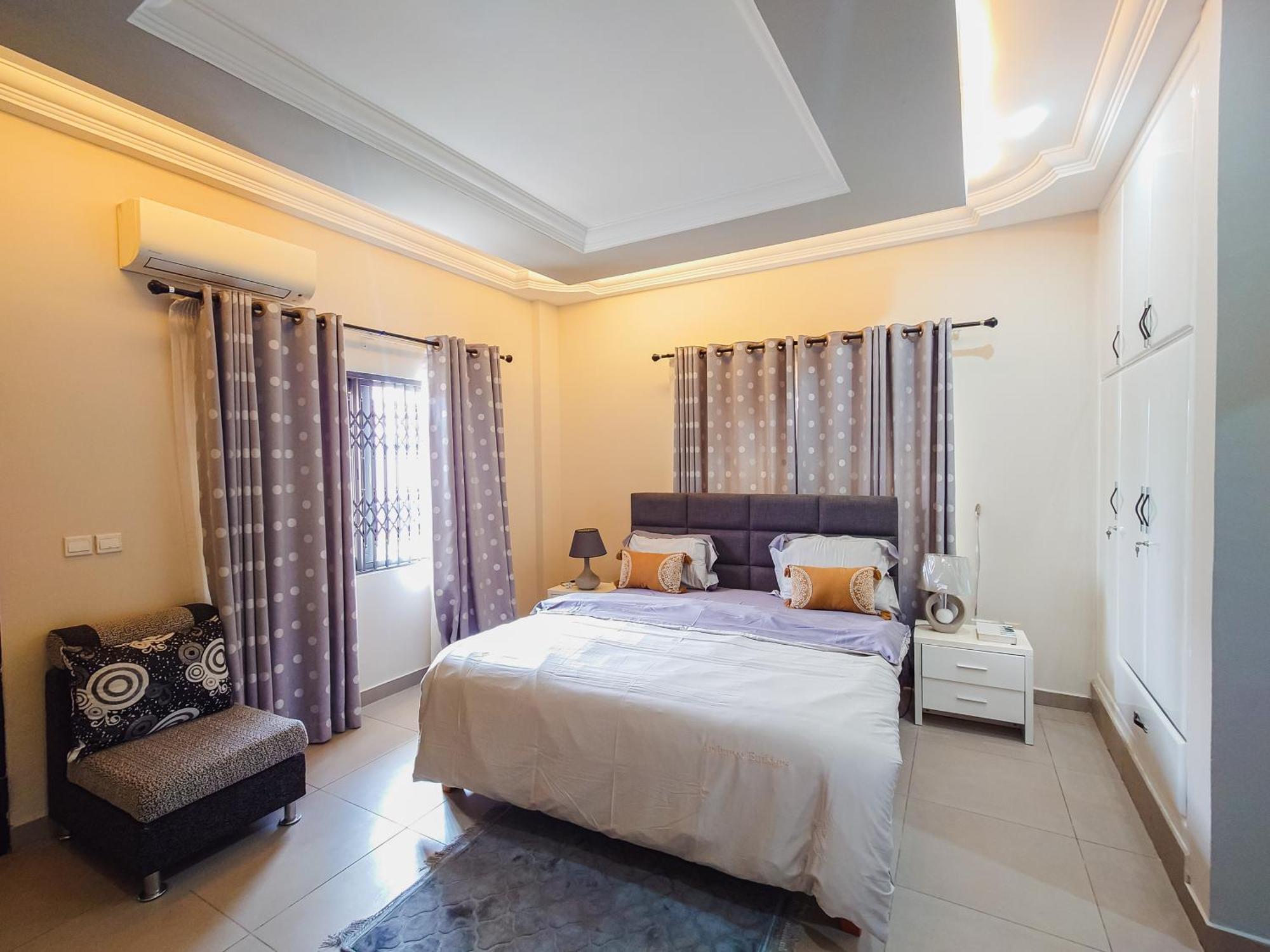 Queens View Apartment Accra Bagian luar foto